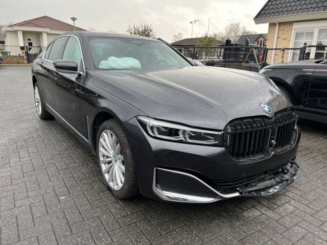 BMW 745E 290KW Plug In Hybrit Individual