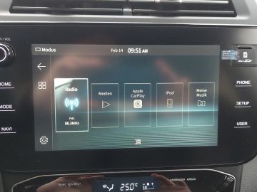 KGM Tivoli ESSENTIAL 1.5 AT NaviCarPlayRFKDABSHZ