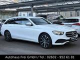 Mercedes-Benz E 300 e T AVANTGADRE*LED*AHK*WIDSCREEN*KAMERA*2H - gebrauchte Mercedes-Benz E 300 aus dem Jahr 2022