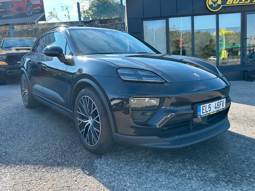 Image of Porsche Macan
