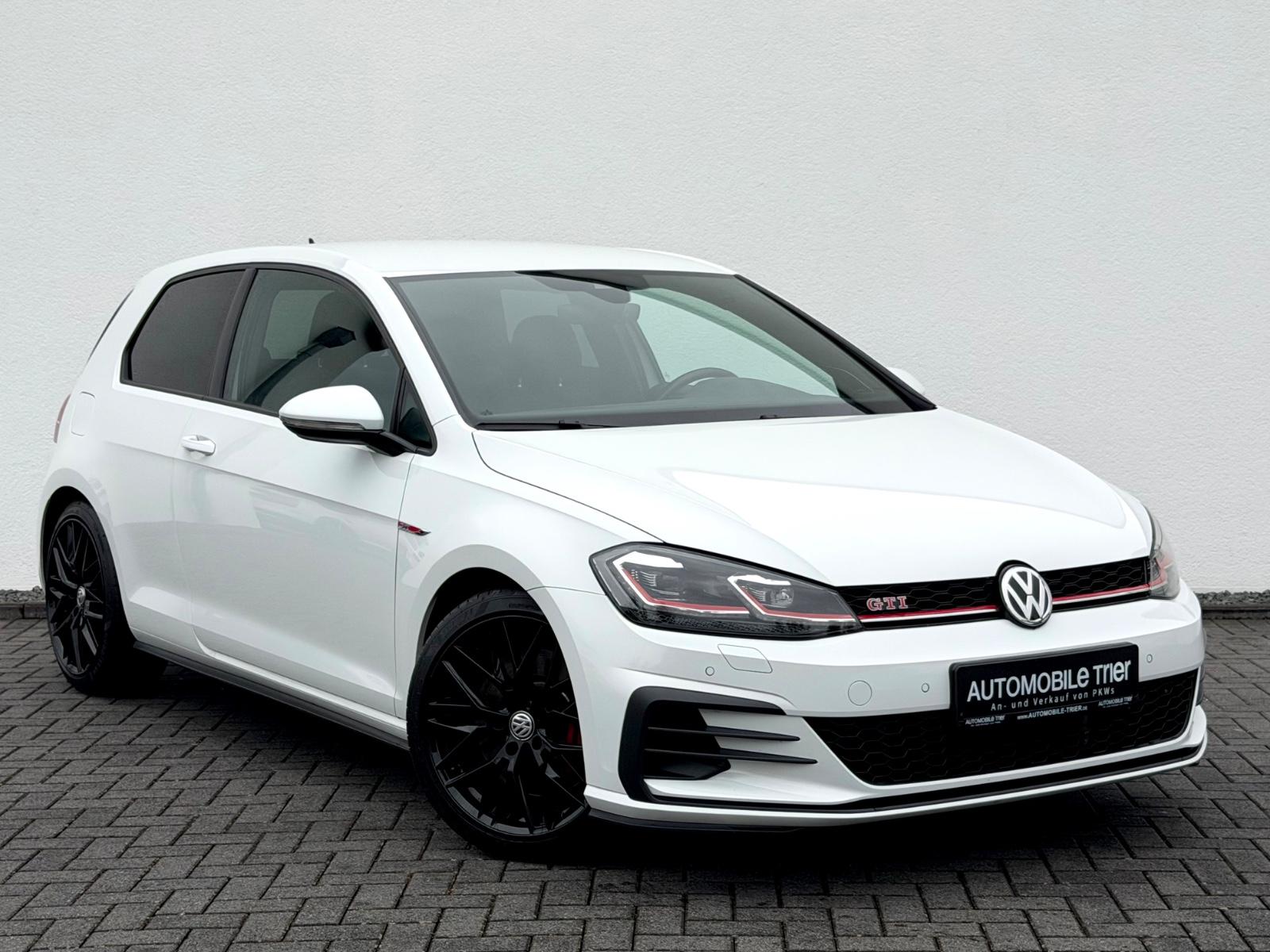 Volkswagen Golf 7 Lim. GTI Performance /LED/CAM/CARPLAY/