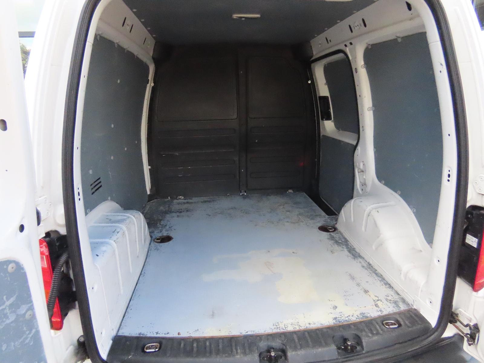Volkswagen Caddy 2.0 TDI Autom. NFZ Kasten Klima AHK