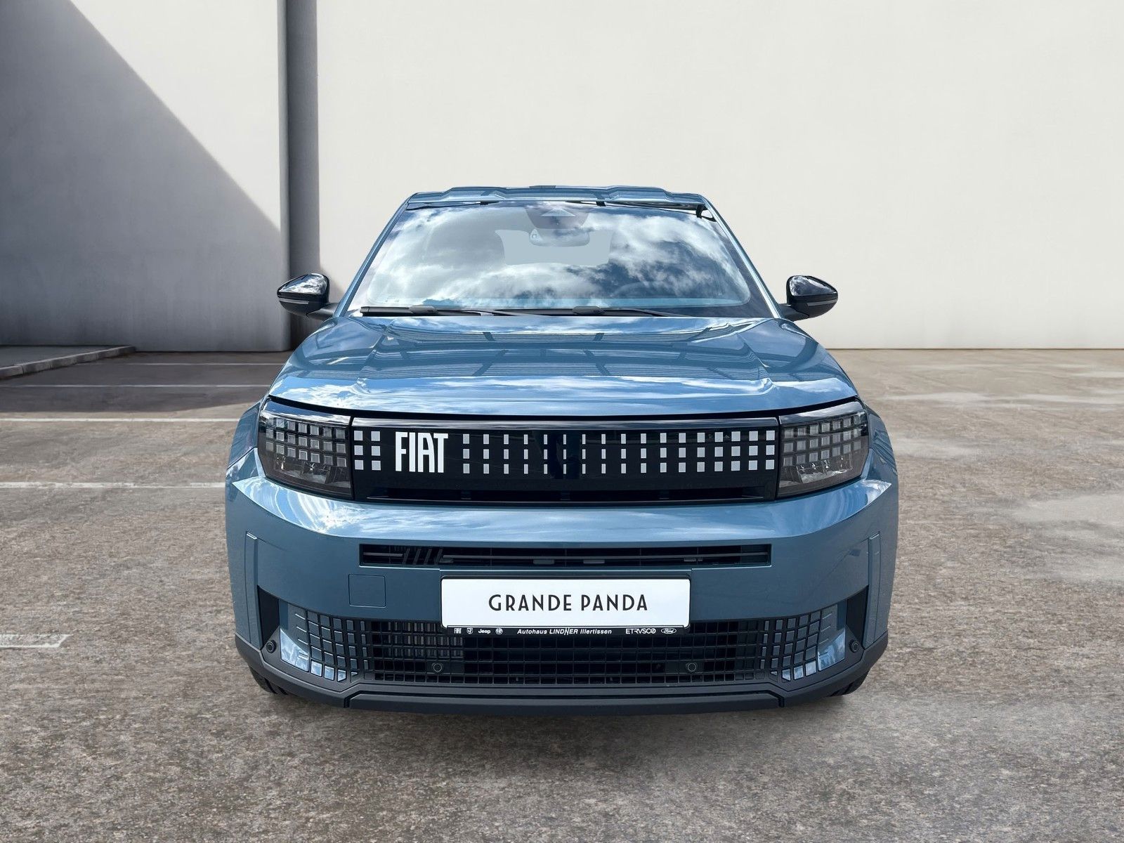 Fiat Grande Panda Hybrid Business 1.2 81kW (110 PS) imagem 2