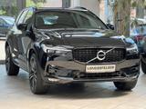 Volvo XC60 B5 AWD R-Design*H&K*SHZ*4XKLIMA*RFK*PANO* - Volvo XC60 in Hagen