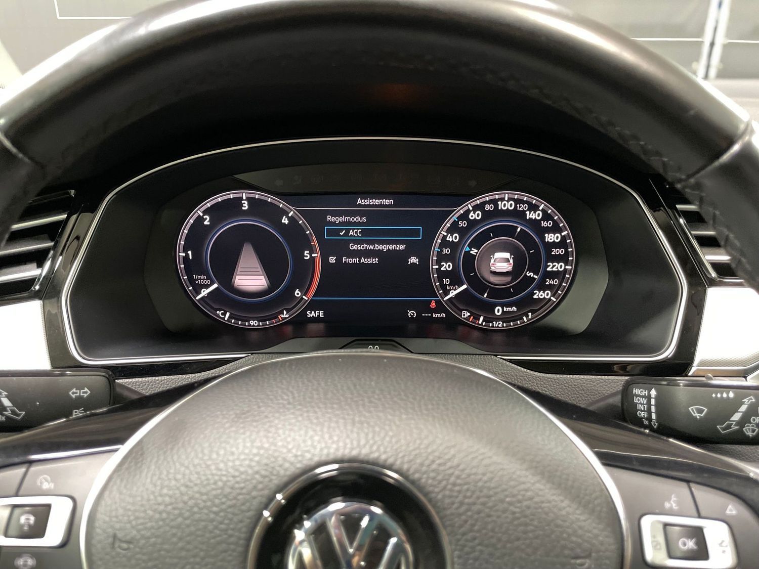 Fahrzeugabbildung Volkswagen Passat 2.0TDI Comfortline#LED#ACC##AHK#Kamera#Ca