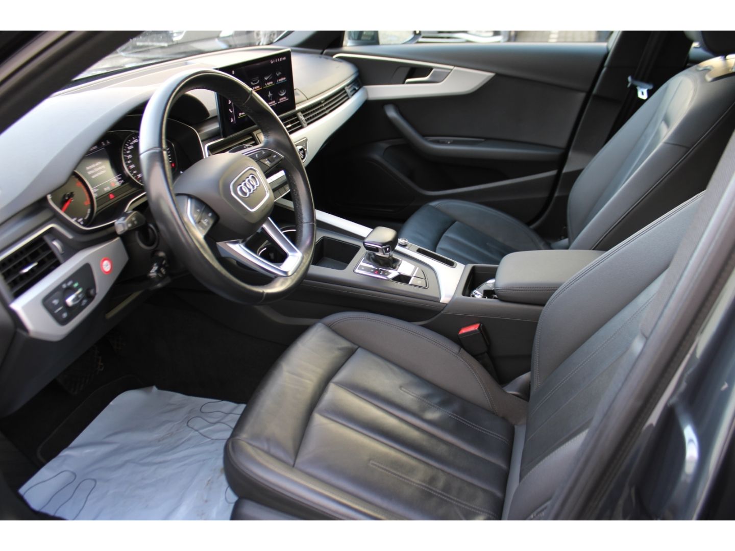 AUDI A4 35 TDI S-Tronic advanced Avant LED Navi DAB V - Image 7