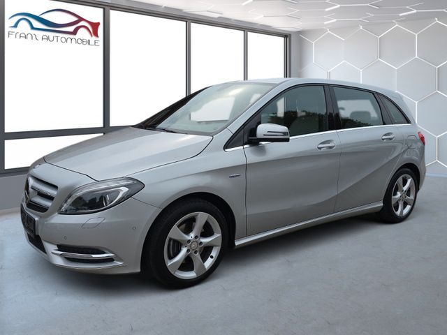 Mercedes-Benz B 200*XENON*NAVI*LEDER*GARANTIE*TÜV NEU*