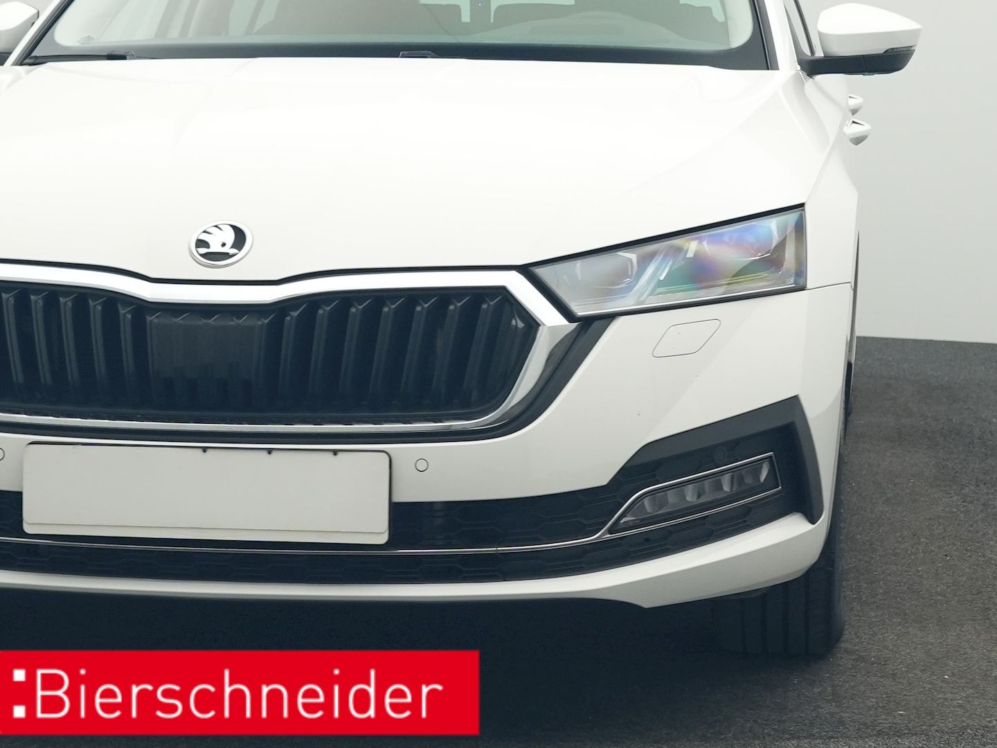Skoda Octavia Combi 2.0 TDI DSG 4x4 Style MATRIX NAVI foto 21