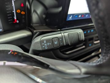 Ford Tourneo Custom Tit. 2.0 L1 AT,19"