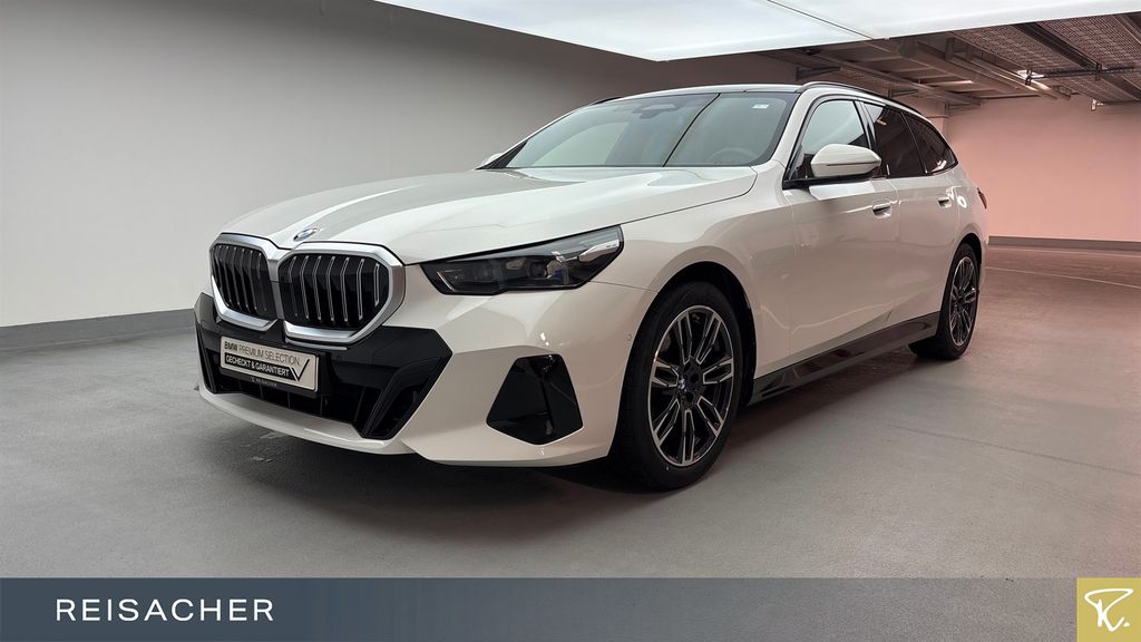 Image of BMW 540
