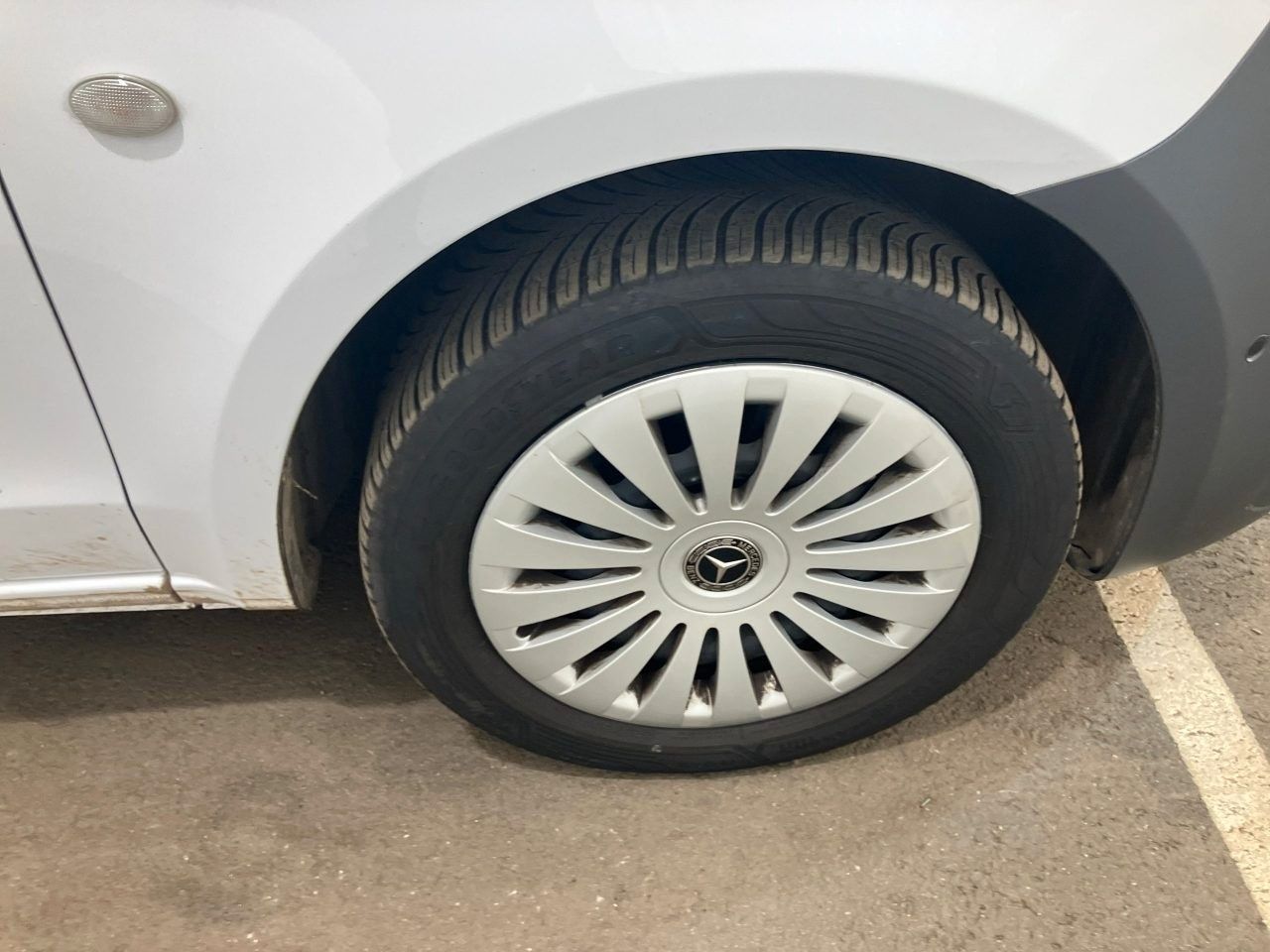 Fahrzeugabbildung Mercedes-Benz Vito 116 CDI 9G Klima Kamera SHZ