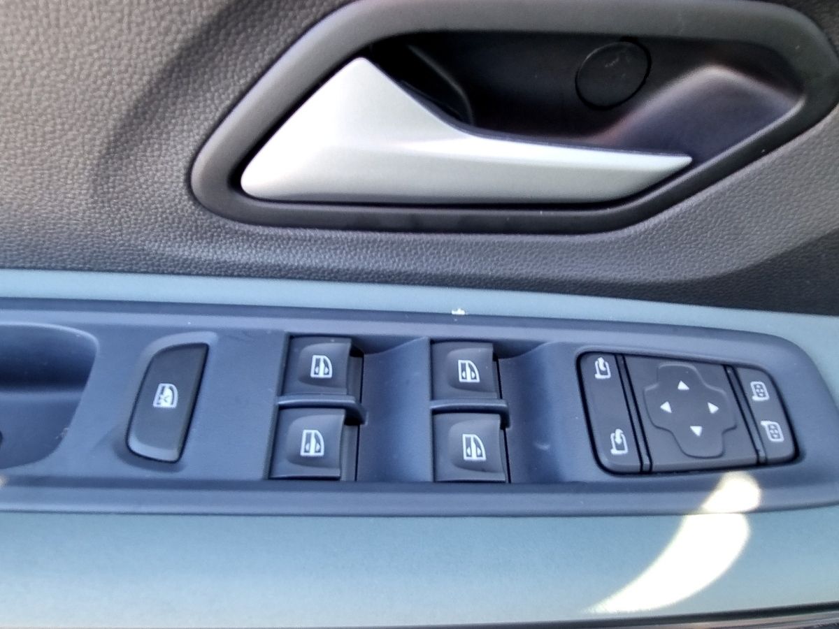 Fahrzeugabbildung Dacia Sandero Stepway Extreme TCe 110