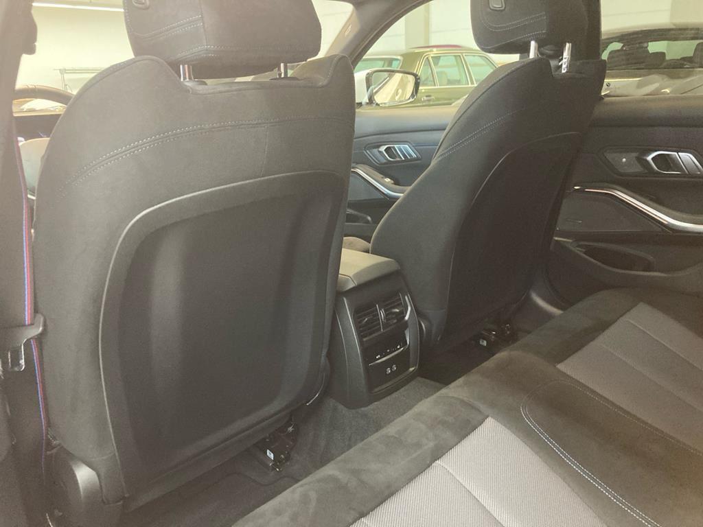 BMW 330d xDrive M Sport Pro AHK+ACC+Pano+Inno+Voll
