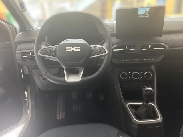 Fahrzeugabbildung Dacia Sandero III Journey Eco G 120 Technik+Winter+Dri