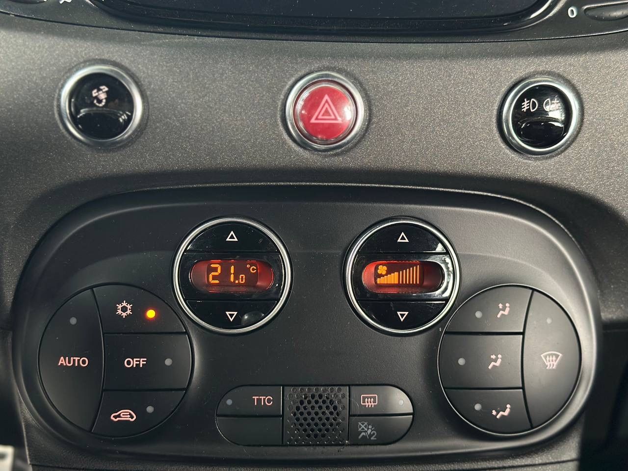 Fahrzeugabbildung Abarth 695C BEATS KLIMA NAVI 17" ALU