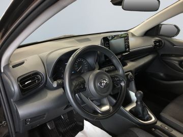 Toyota Yaris - 11
