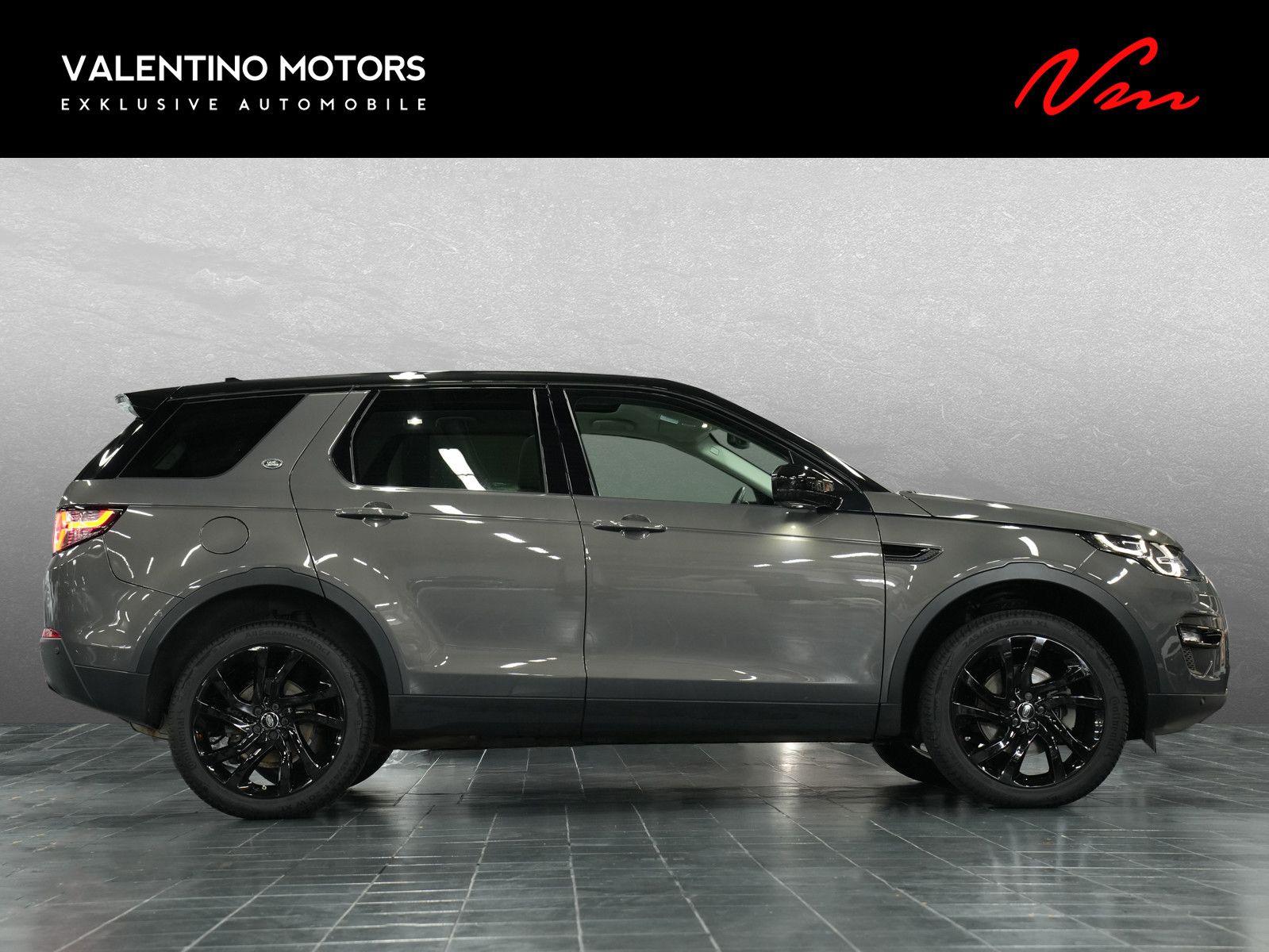 Fahrzeugabbildung Land Rover Discovery Sport HSE AWD - 1.Hand|Mwst.|39 tkm!