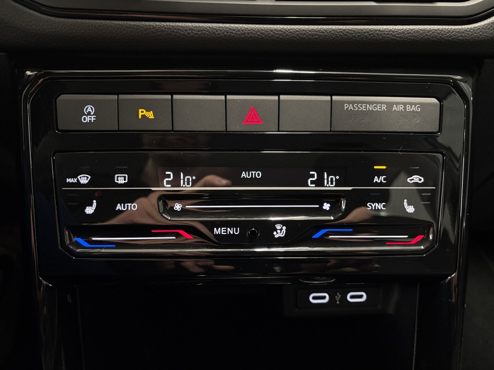 Volkswagen T-Cross - Bild 18