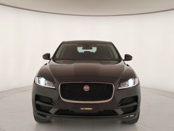 Jaguar F-Pace - 2