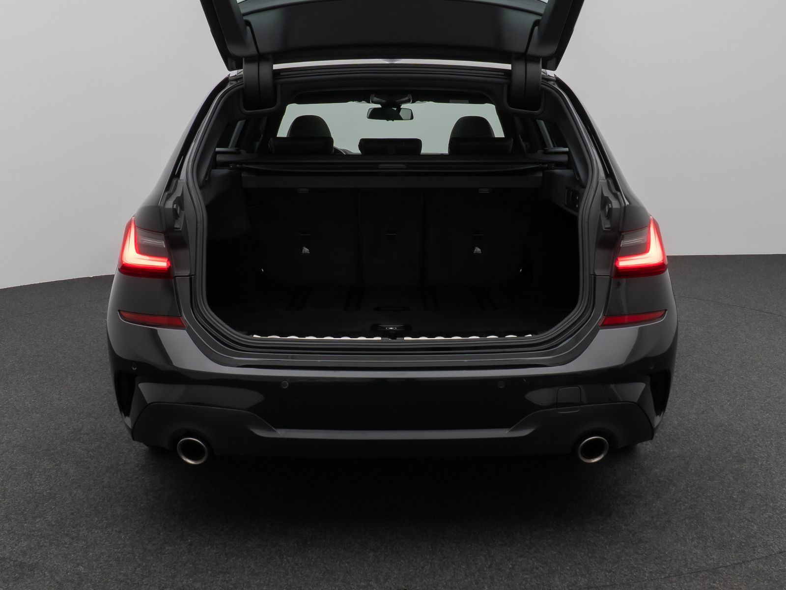 Fahrzeugabbildung BMW 320i M Sport Panorama Kamera Laser HiFi Komfort