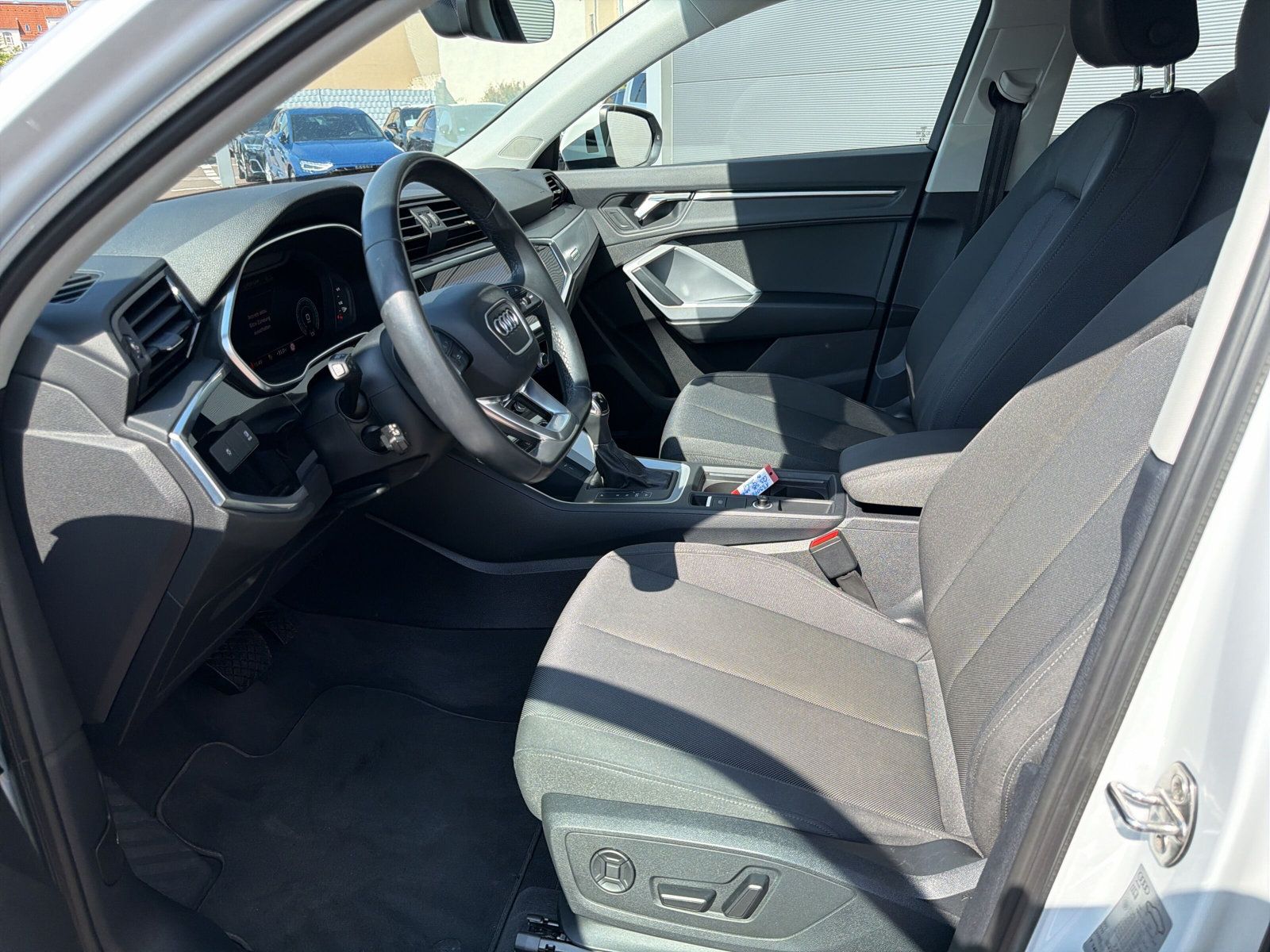 Audi Q3 Sportback 35 TDI qu S line AHK STANDHZG PANO  foto 10