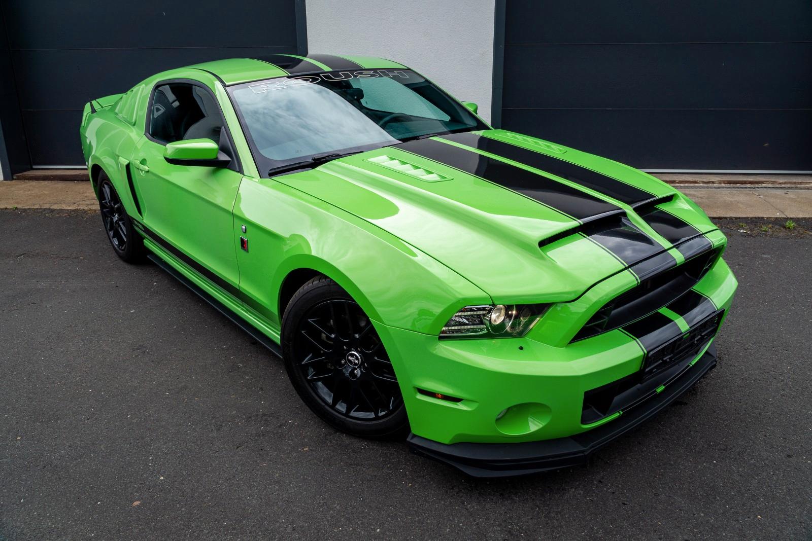 Ford Mustang V6 3,7 - ROUSH/Klima/XENON/RECARO/R18