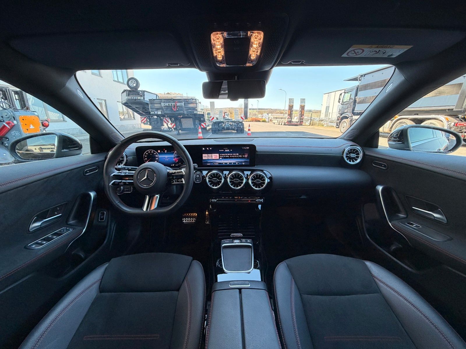 Fahrzeugabbildung Mercedes-Benz CLA 200 SB AMG R-Kamera+TOTW+