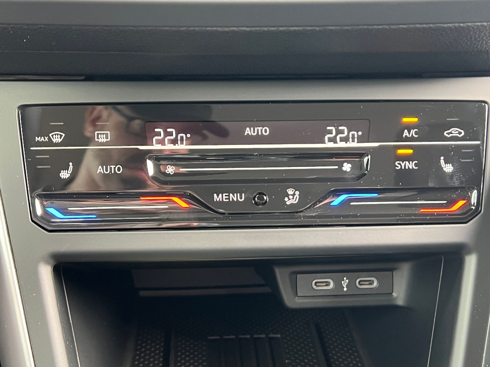 Fahrzeugabbildung Volkswagen Taigo Life 1.0 TSI DSG *IQ.Light, Ready2Discover