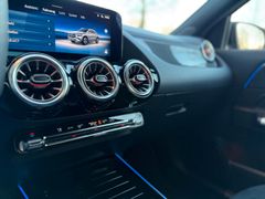 MERCEDES-BENZ GLA 200/ AMG LINE EDITION/ NAVI/ AHK/ SITZHZG. MERCEDES-BENZ GLA 200/ AMG LINE EDITION/ NAVI/ AHK/ SITZHZG.