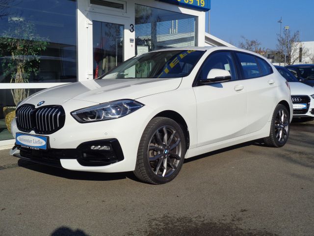 BMW 1 Lim. 120 i Sport Line*Automatik/LED/Allwetter*