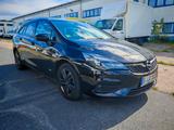 Opel Astra 1.4 Turbo Sports Tourer/LED/Kamera/Klima - Opel Astra mit Benzin-Antrieb in Berlin: Kombi, Automatik