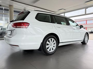 Volkswagen Passat Variant - 6