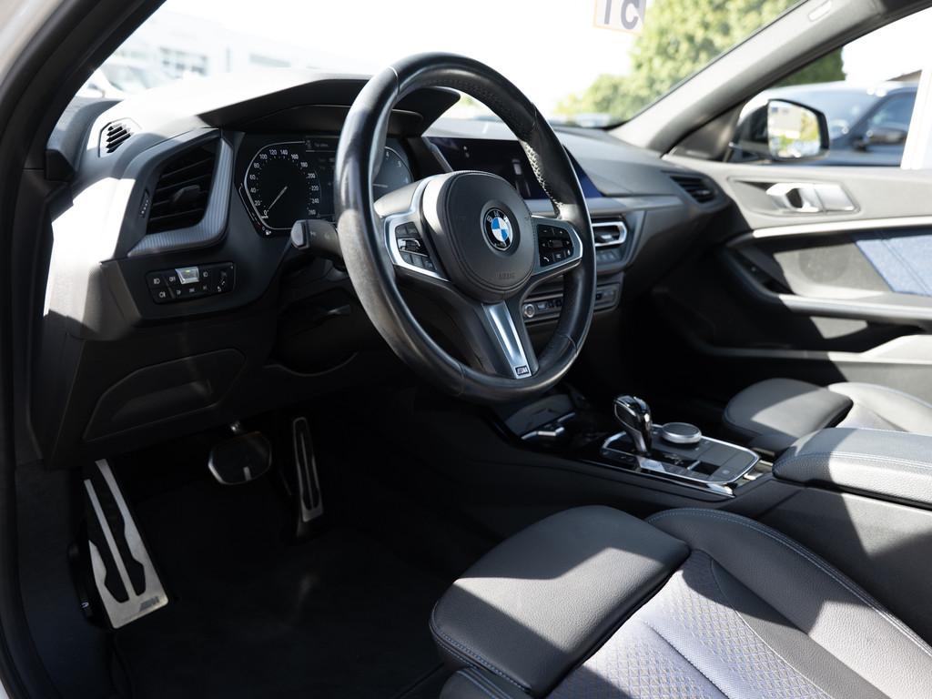 BMW 118 i M-Sport PANO AHK LED W-LAN NAVI SHZ PDC, миниатюра 24