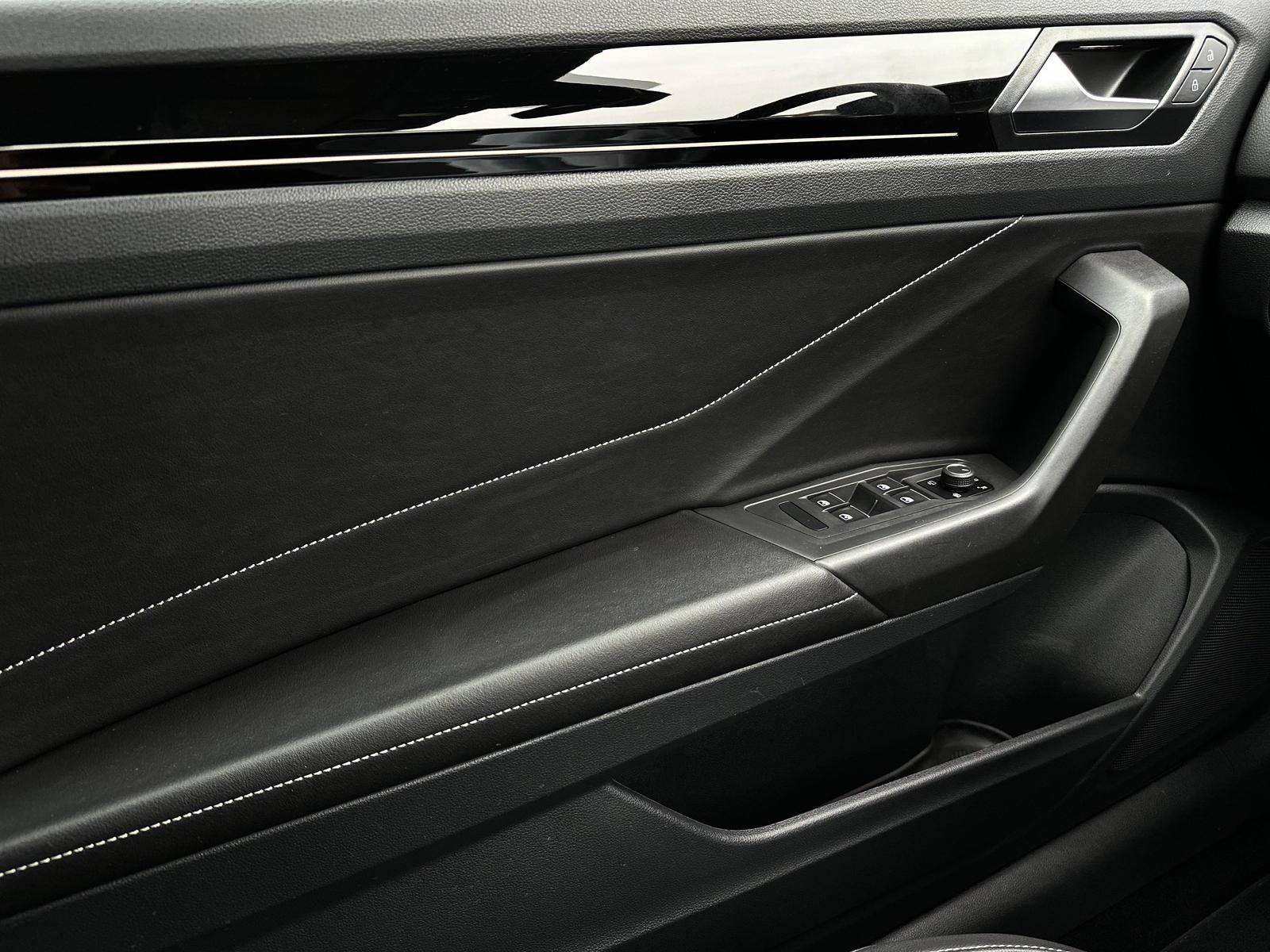 VW T-Roc Cabriolet 1.5TSI R LINE *IQLIGHT#AHK#SHZ - Image 20