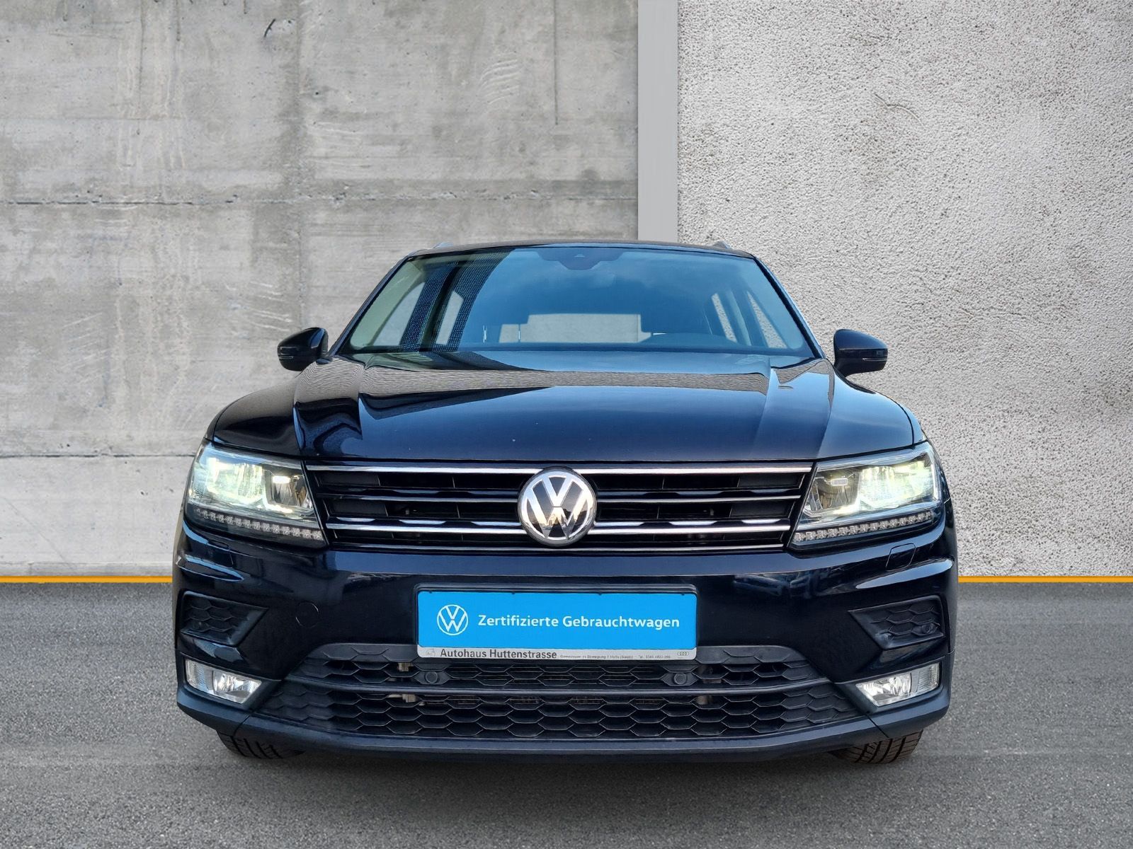 Fahrzeugabbildung Volkswagen Tiguan 2.0 TDI DSG 4M LED ACC eKLAPPE KAMERA