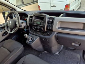 Renault Trafic - 6