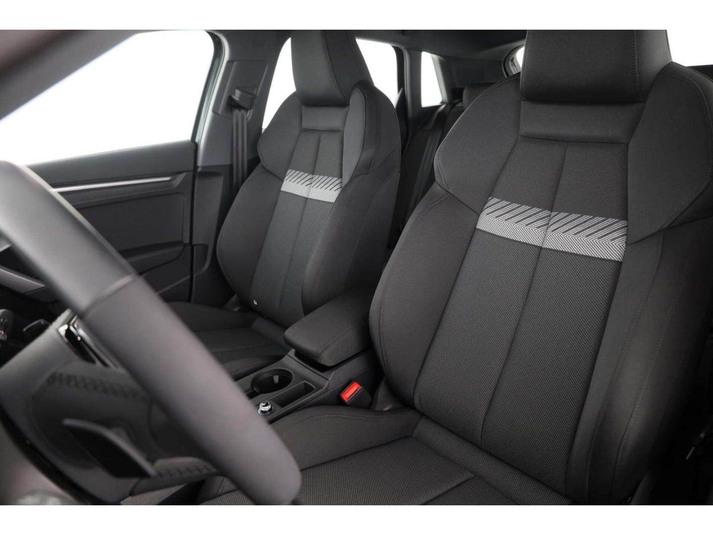 Audi A3 Sportback TFSI S-Tronic NAV/RFK/Sportsitze, миниатюра 10