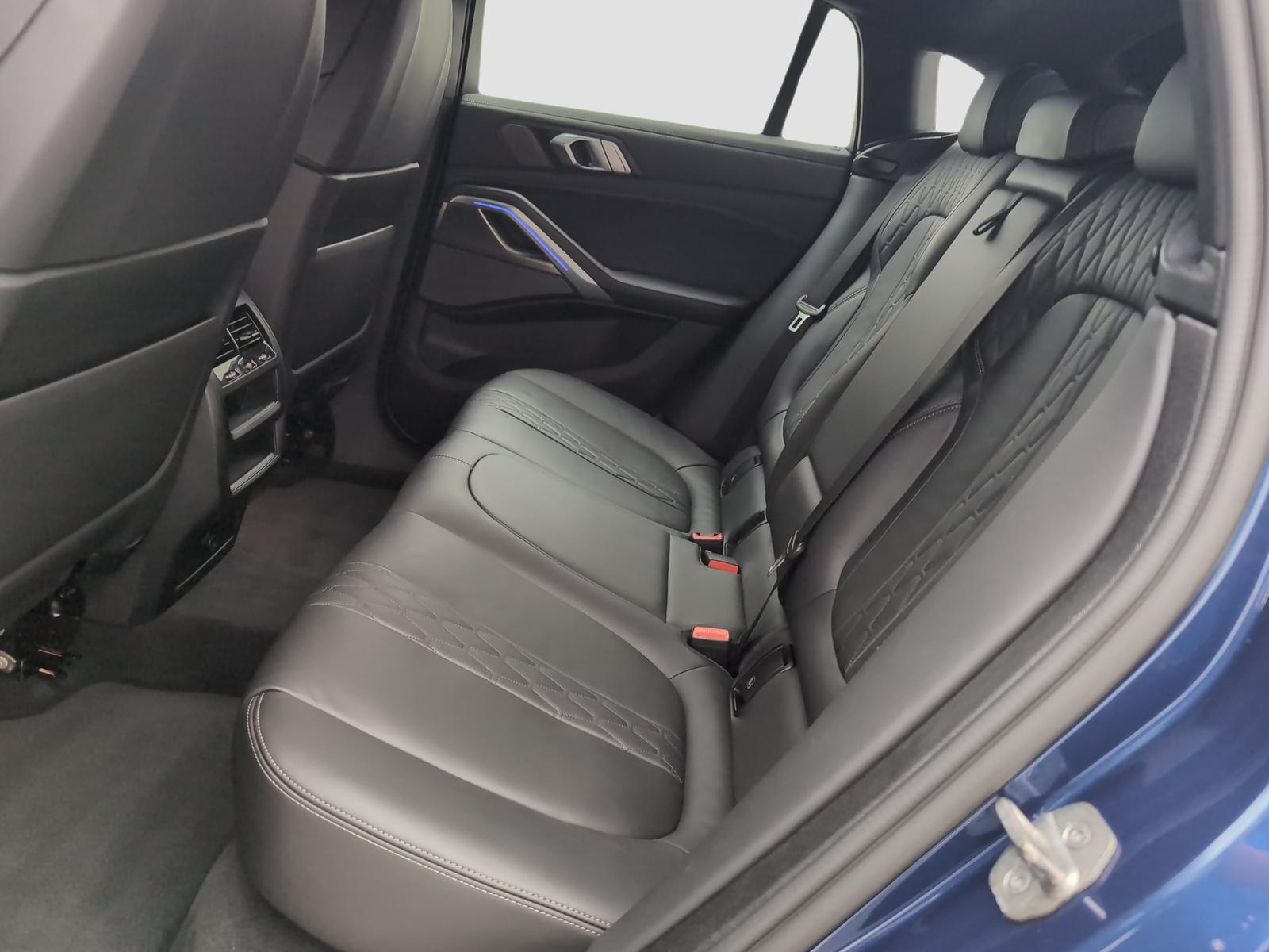 BMW X6 M50i Standheizung Massage AHK Harman/K Laser