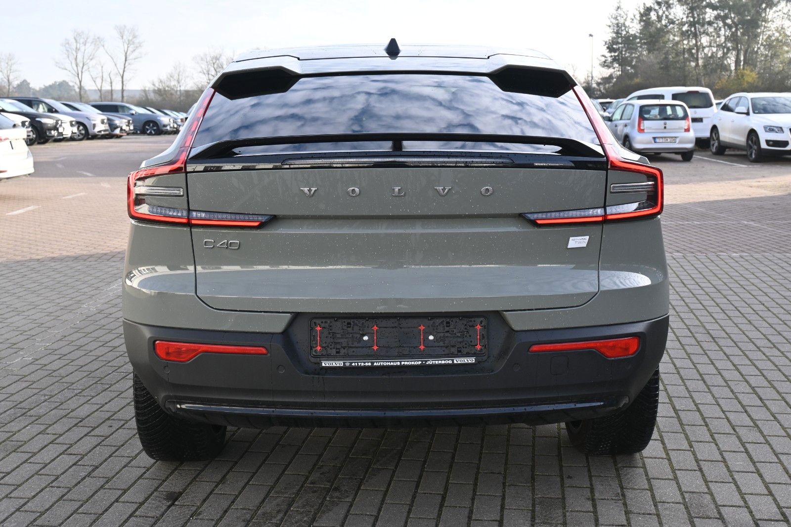 Fahrzeugabbildung Volvo C40 Ultimate Recharge Pure Electric AWD