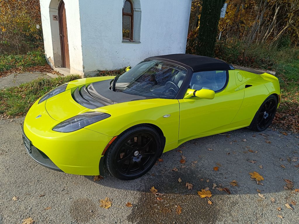 Tesla Roadster