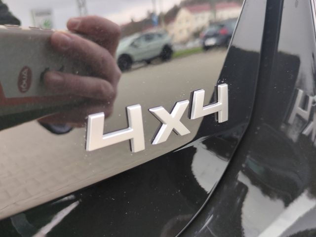 Fahrzeugabbildung SKODA Superb Combi 2.0 TDI Selection 4x4 DSG AHK NAVI