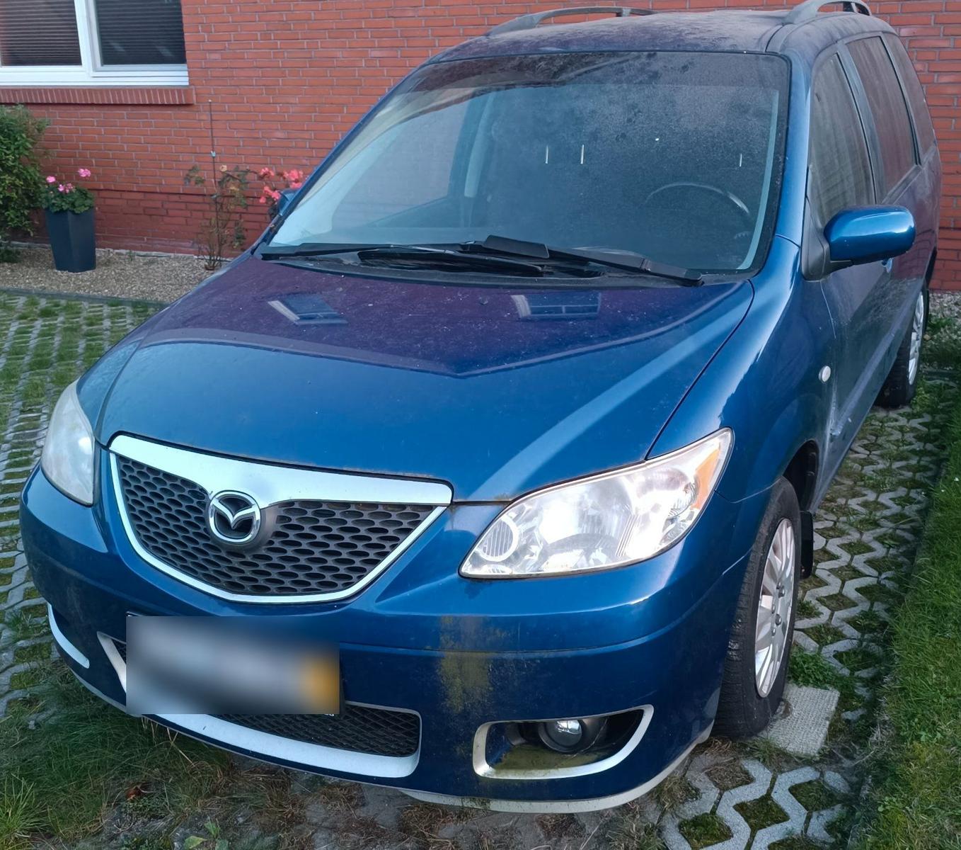 Mazda MPV 2004 — photo 6