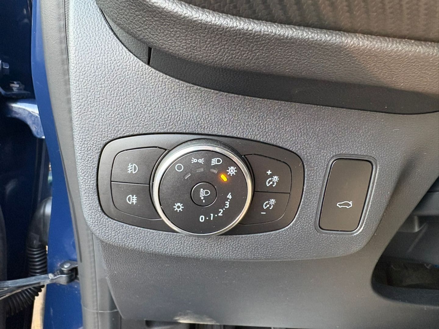 Fahrzeugabbildung Ford Puma ST-Line X B&O Kamera PDC Tempomat Navi