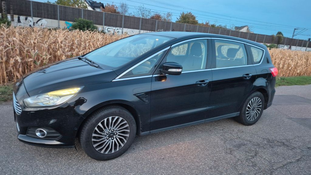 Image of Ford S-Max