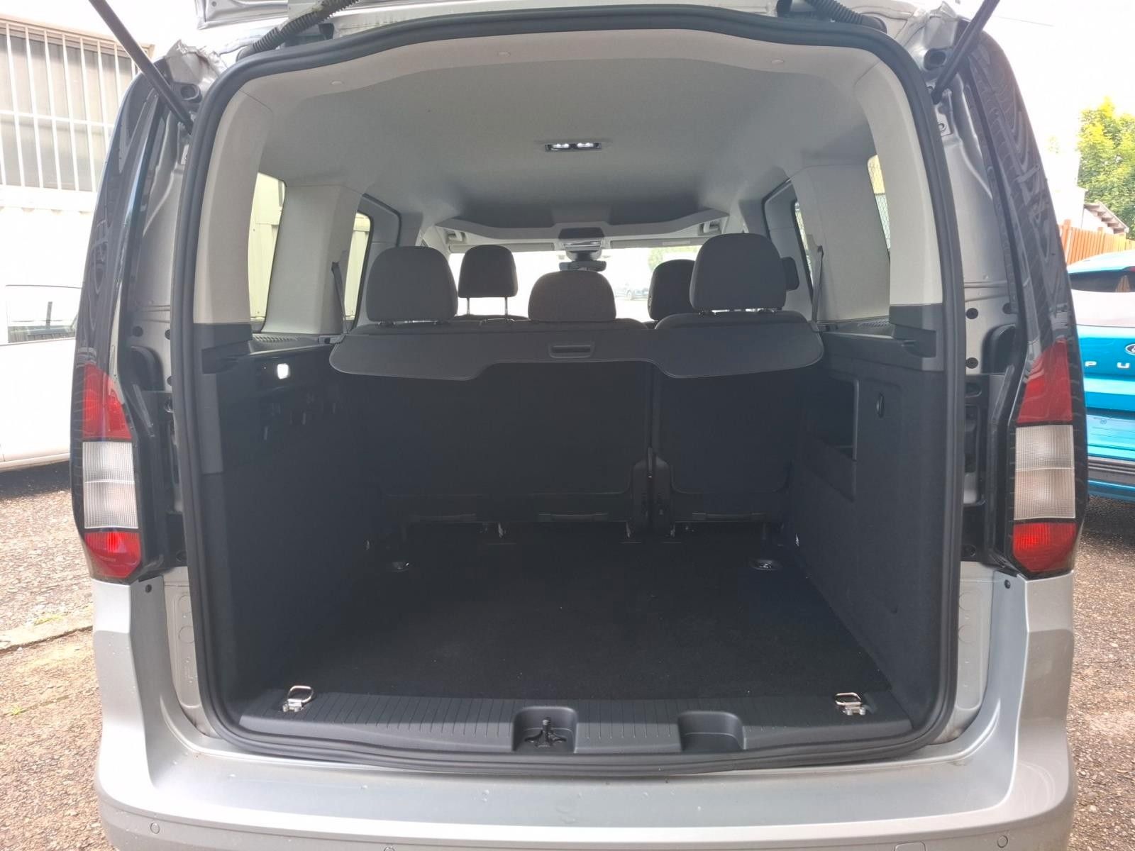Ford Tourneo Connect - Bild 12