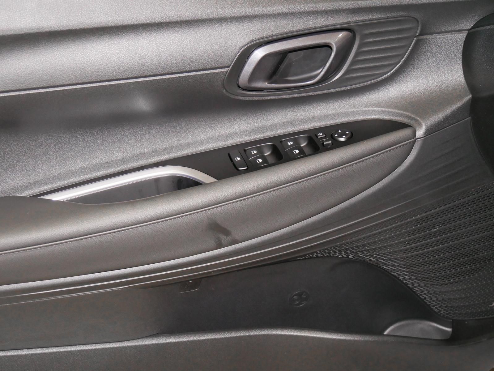 Hyundai i20 - Bild 17
