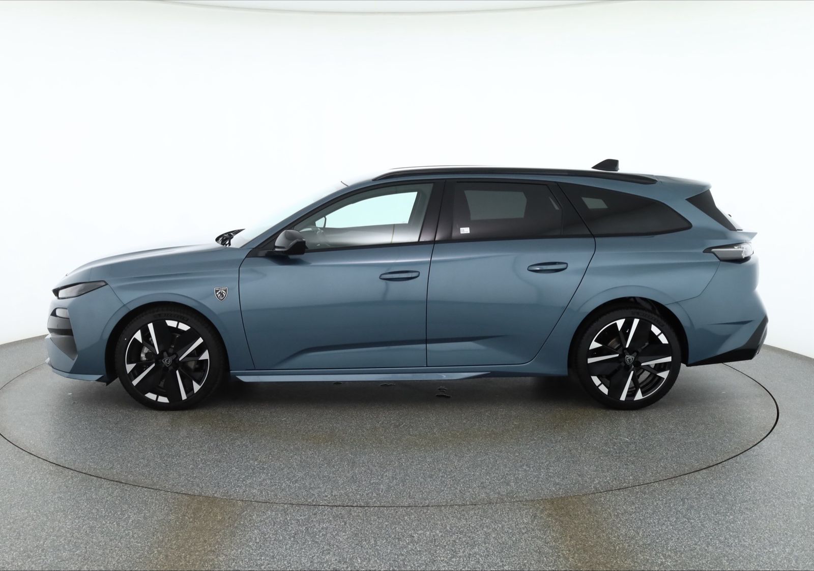 Peugeot 308 SW GT 1.2 Hybrid 145 Aut. Matrix ACC Navi imagem 2
