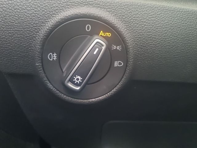 Fahrzeugabbildung Volkswagen T-ROC 1.0 TSI Style United