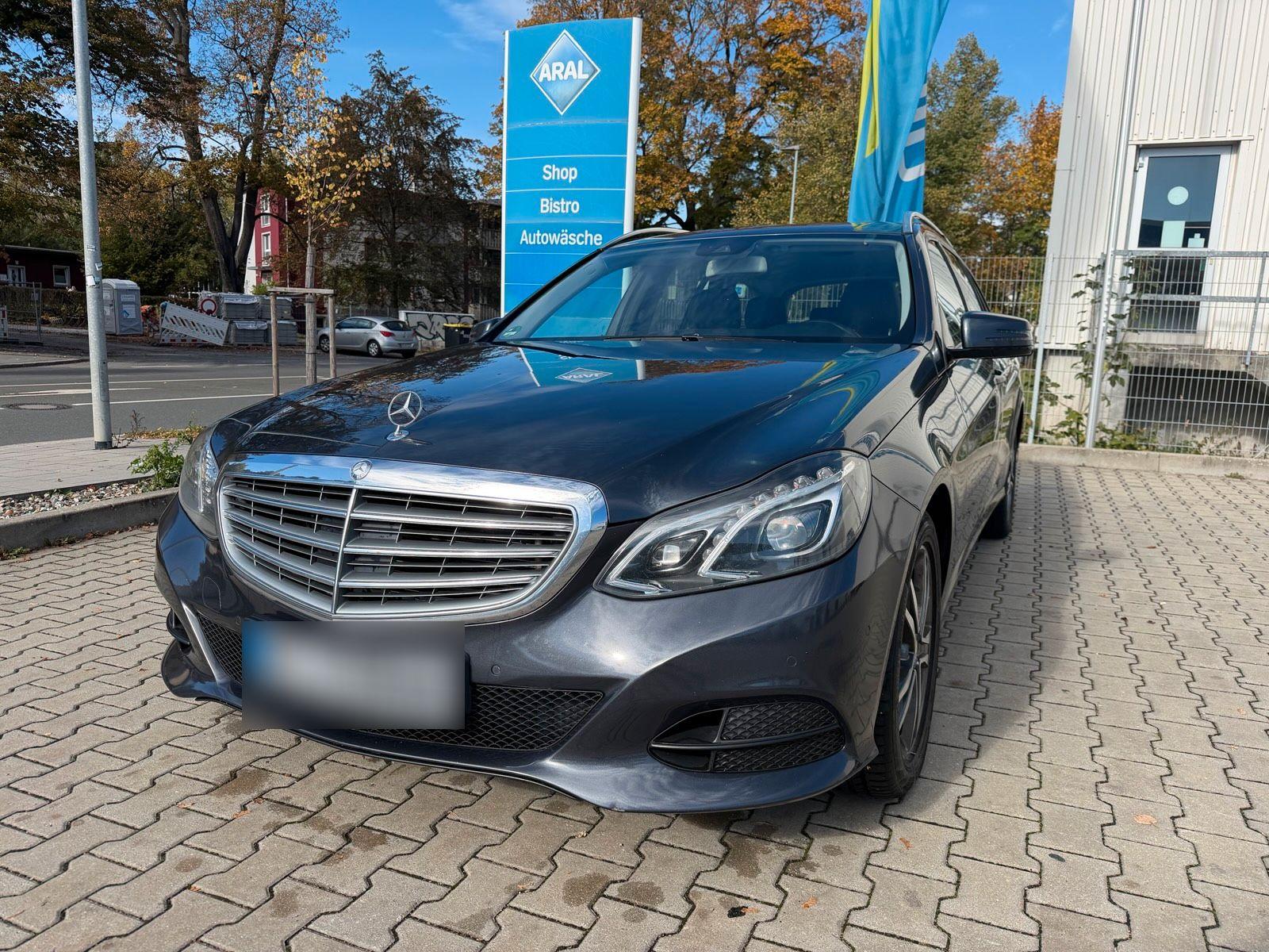 Mercedes-Benz E 200