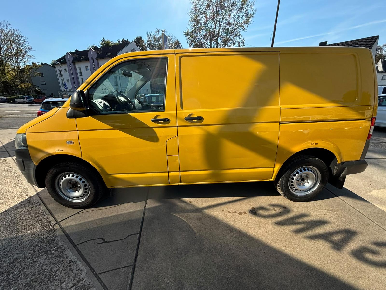 VOLKSWAGEN T5 - TRANSPORTER - 84 CV - BVM - AIDE AU STATIONNEMENT